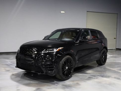 Used 2019 Land Rover Range Rover Velar R-Dynamic SE AWD/4WD image 3