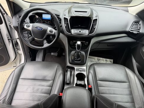 Used 2016 Ford Escape SE w/ SE Leather Comfort Package AWD/4WD image 18