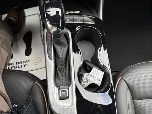 New 2026 Buick Envista Avenir FWD image 15