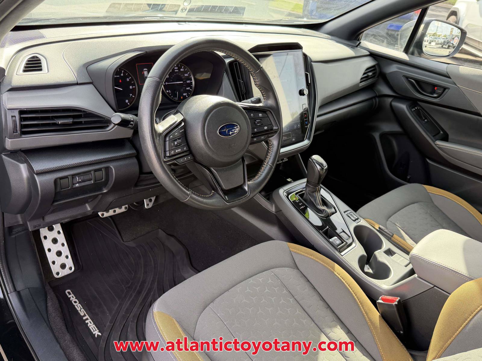 Used 2024 Subaru Crosstrek 2.5i Sport AWD/4WD image 13