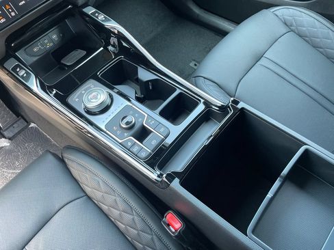 New 2026 Kia Sorento SX Prestige AWD/4WD image 9