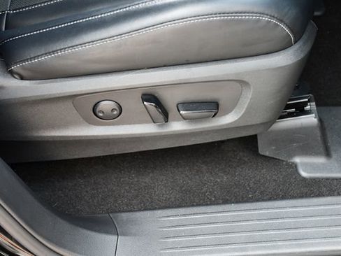 Used 2023 INFINITI QX60 Luxe AWD/4WD image 32