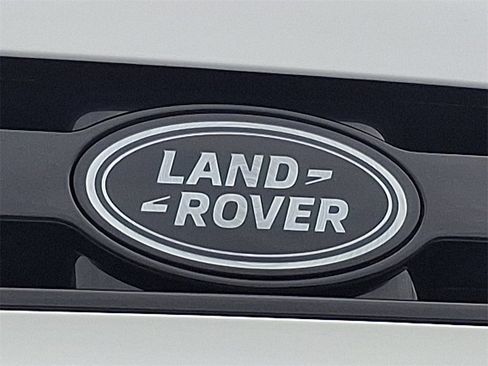 New 2026 Land Rover Defender 110 S image 19