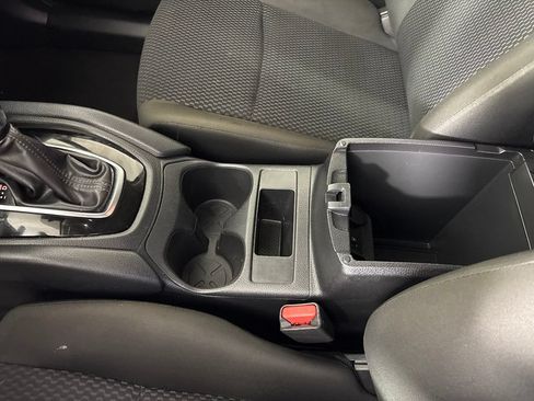 Used 2021 Nissan Rogue Sport S FWD image 32