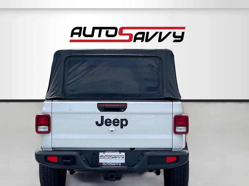 Used 2023 Jeep Gladiator Sport AWD/4WD image 6