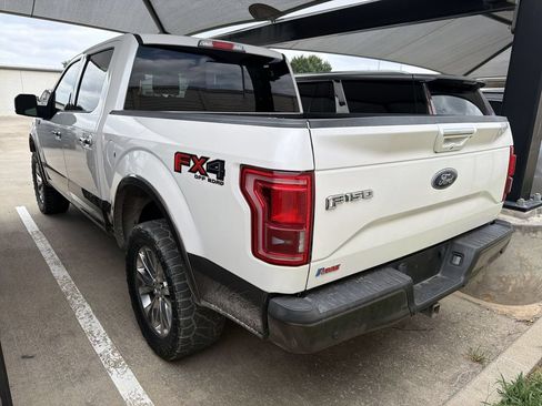 Used 2017 Ford F150 Lariat w/ Equipment Group 502A Luxury AWD/4WD image 4