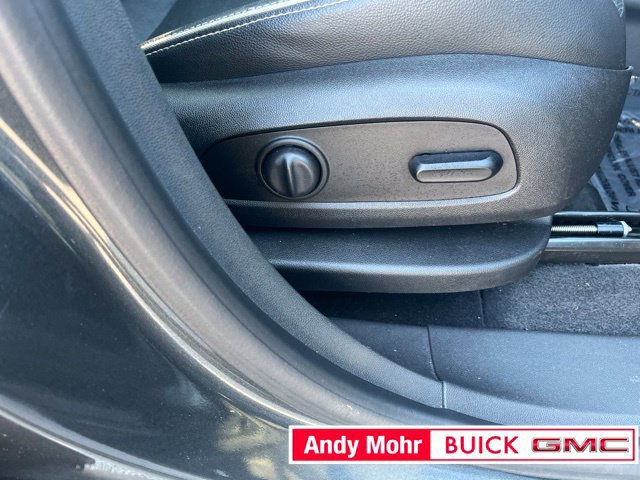 Used 2019 GMC Terrain Denali w/ Advanced Safety Package AWD/4WD image 43