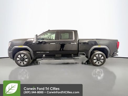Used 2025 GMC Sierra 3500 Denali w/ Denali Reserve Package image 6