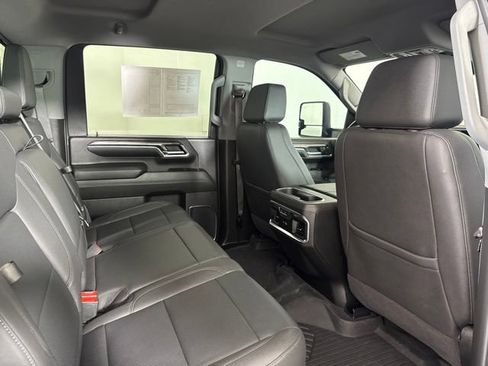 Used 2024 Chevrolet Silverado 2500 LTZ w/ LTZ Plus Package AWD/4WD image 5