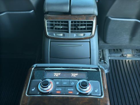 Used 2017 Audi A8 L 4.0T w/ Driver Assistance Package image 33
