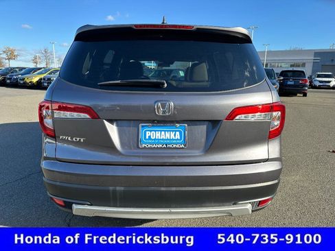 Used 2021 Honda Pilot EX image 5