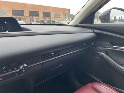 Used 2025 MAZDA CX-30 AWD 2.5 S w/ Preferred Package image 36