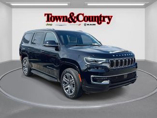 Certified 2025 Jeep Wagoneer 4WD w/ Premium Group I video 1
