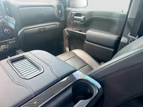 Used 2021 Chevrolet Silverado 1500 LTZ w/ LTZ Convenience Package II RWD image 25