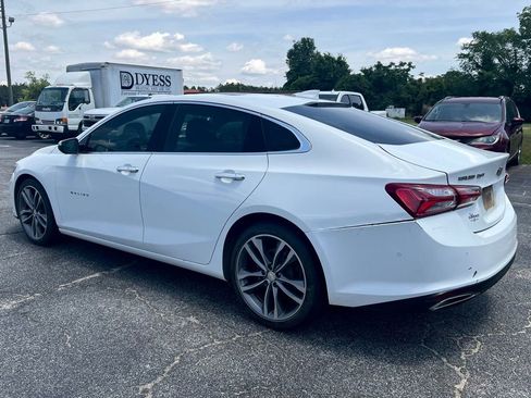 Used 2022 Chevrolet Malibu Premier FWD image 6