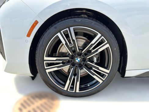 New 2026 BMW 760i xDrive w/ Executive Package AWD/4WD image 11