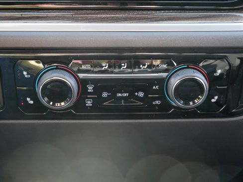 New 2026 Chevrolet Silverado 1500 LT w/ All Star Edition Plus AWD/4WD image 8