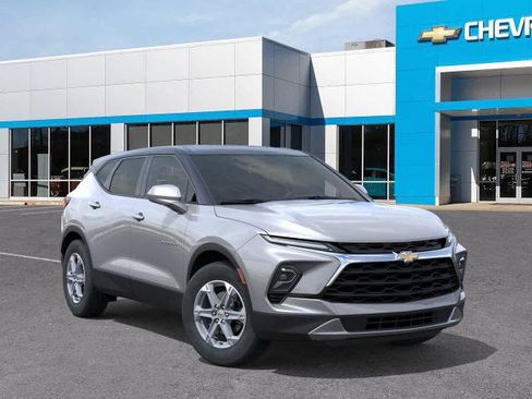 New 2026 Chevrolet Blazer LT AWD/4WD image 7
