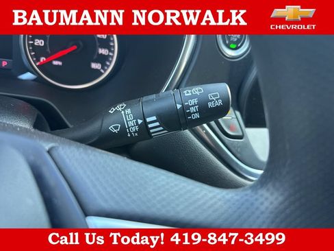 Used 2024 Chevrolet Blazer LT w/ Convenience Package FWD image 21