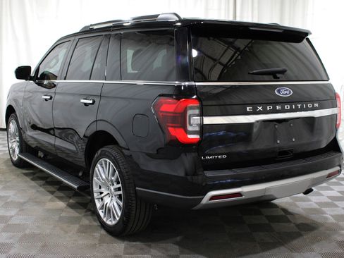 Used 2024 Ford Expedition Limited image 36
