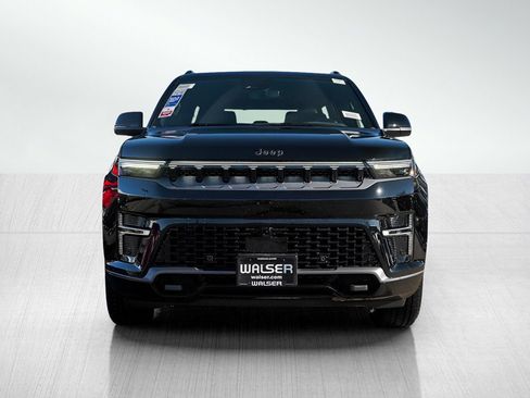 New 2026 Jeep Grand Wagoneer Limited image 2