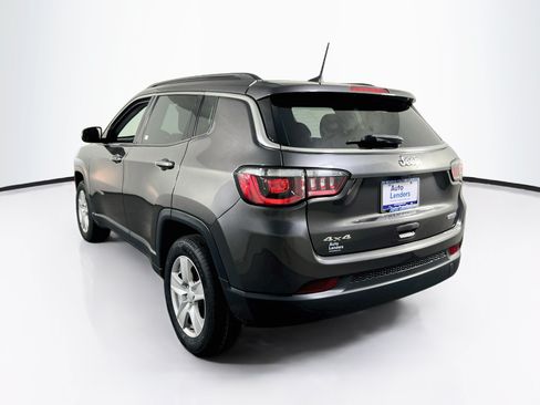 Used 2022 Jeep Compass Latitude w/ Convenience Group AWD/4WD image 7
