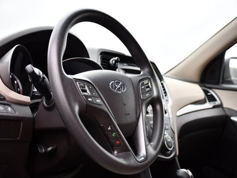 Used 2018 Hyundai Santa Fe Sport w/ 2.4L Value Package 02 image 9