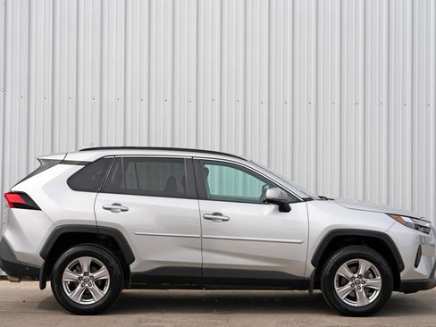 Used 2022 Toyota RAV4 XLE image 48