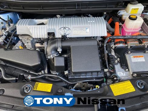 Used 2012 Toyota Prius Plug-In Hybrid image 10