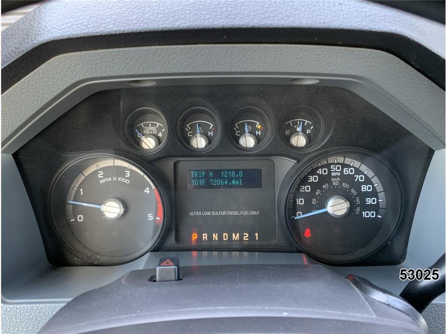 Used 2013 Ford F550 2WD Regular Cab Super Duty w/ Payload Upgrade Pkg image 26