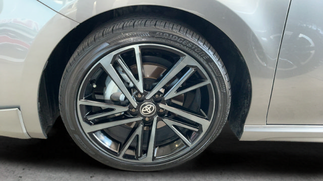 Used 2026 Toyota Camry XSE FWD image 26