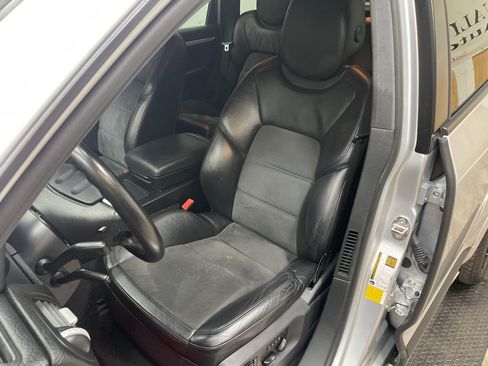 Used 2010 Porsche Cayenne GTS AWD/4WD image 8