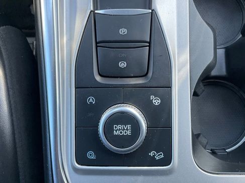 Used 2021 Ford Explorer Platinum w/ Equipment Group 601A AWD/4WD image 47
