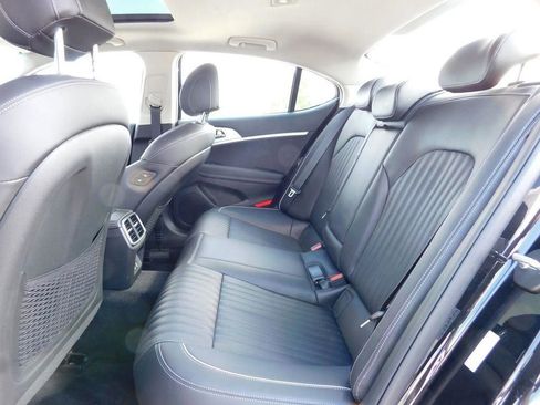 Used 2026 Genesis G70 2.5T Prestige image 16