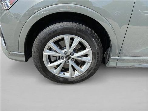 Used 2022 Audi Q3 2.0T Premium Plus AWD/4WD image 9