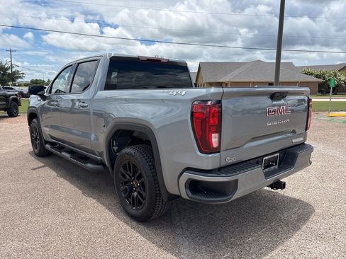 New 2026 GMC Sierra 1500 Elevation w/ Elevation Select Package AWD/4WD image 4