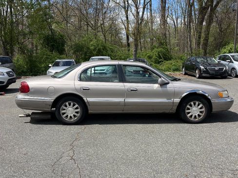 Used 2000 Lincoln Continental FWD image 3