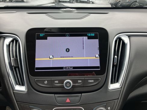 Used 2017 Chevrolet Malibu Premier w/ Driver Confidence Package image 20