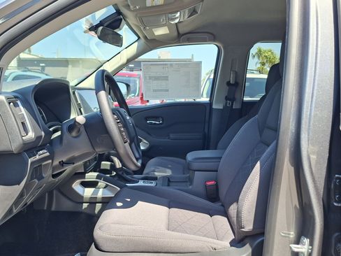 New 2026 Nissan Frontier SV AWD/4WD image 6