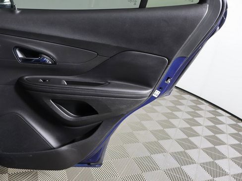 Used 2019 Buick Encore Preferred image 19