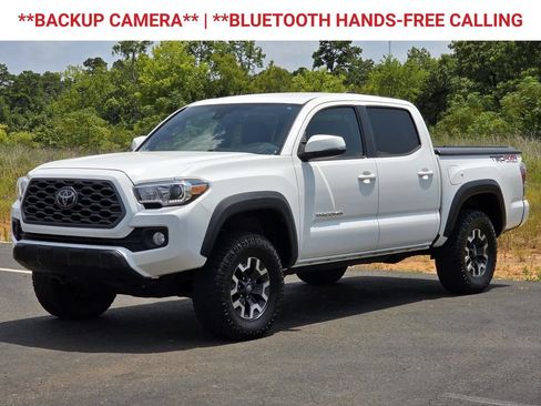 Used 2021 Toyota Tacoma TRD Off-Road w/ Technology Package AWD/4WD image 3