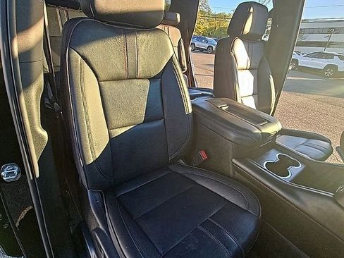 Used 2023 Chevrolet Tahoe RST image 32