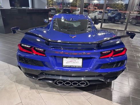 Used 2025 Chevrolet Corvette Z06 image 4