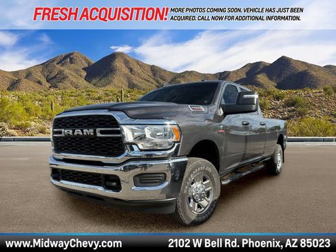 Used 2024 RAM 2500 Tradesman w/ Chrome Appearance Group AWD/4WD image 1