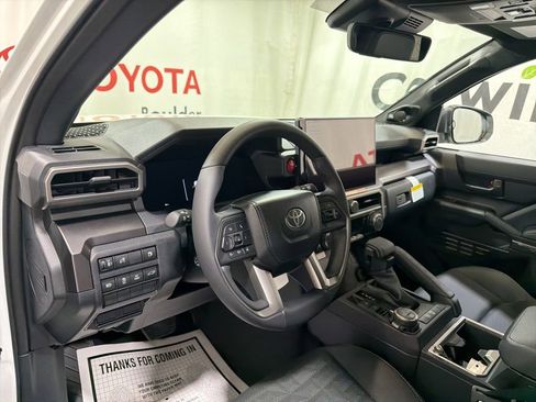 Used 2026 Toyota 4Runner Limited AWD/4WD image 25
