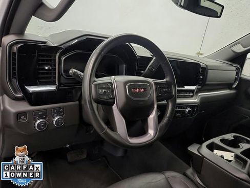 Used 2024 GMC Sierra 1500 SLT image 17