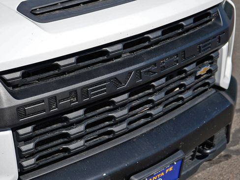 Used 2020 Chevrolet Silverado 2500 W/T w/ WT Convenience Package AWD/4WD image 9