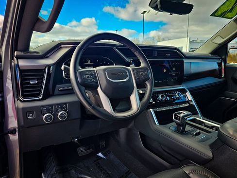 Certified 2024 GMC Sierra 1500 Denali w/ Technology Package AWD/4WD image 19