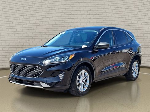 Used 2022 Ford Escape SE image 1