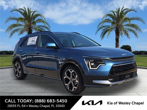 New 2026 Kia Niro SX Touring image 1